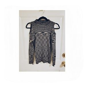 💥Shoulderless sweater💥